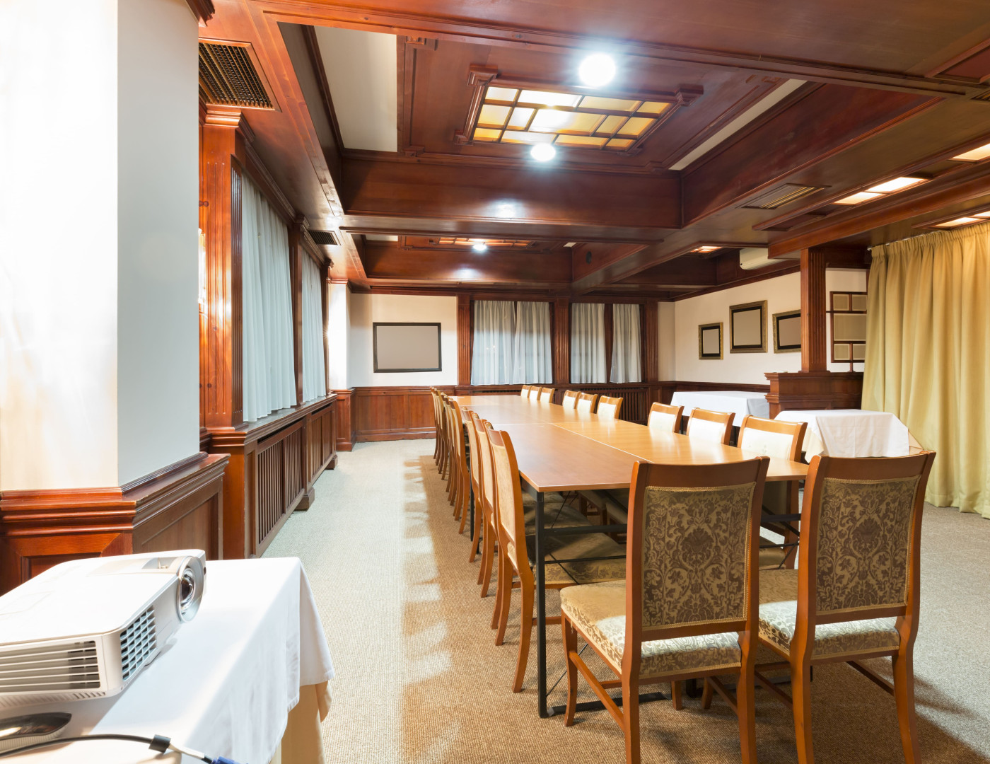 Стол для переговоров Буковый — фото № 4