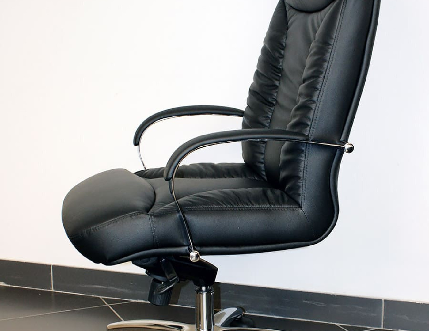 Кресло руководителя Идеал — фото № 4