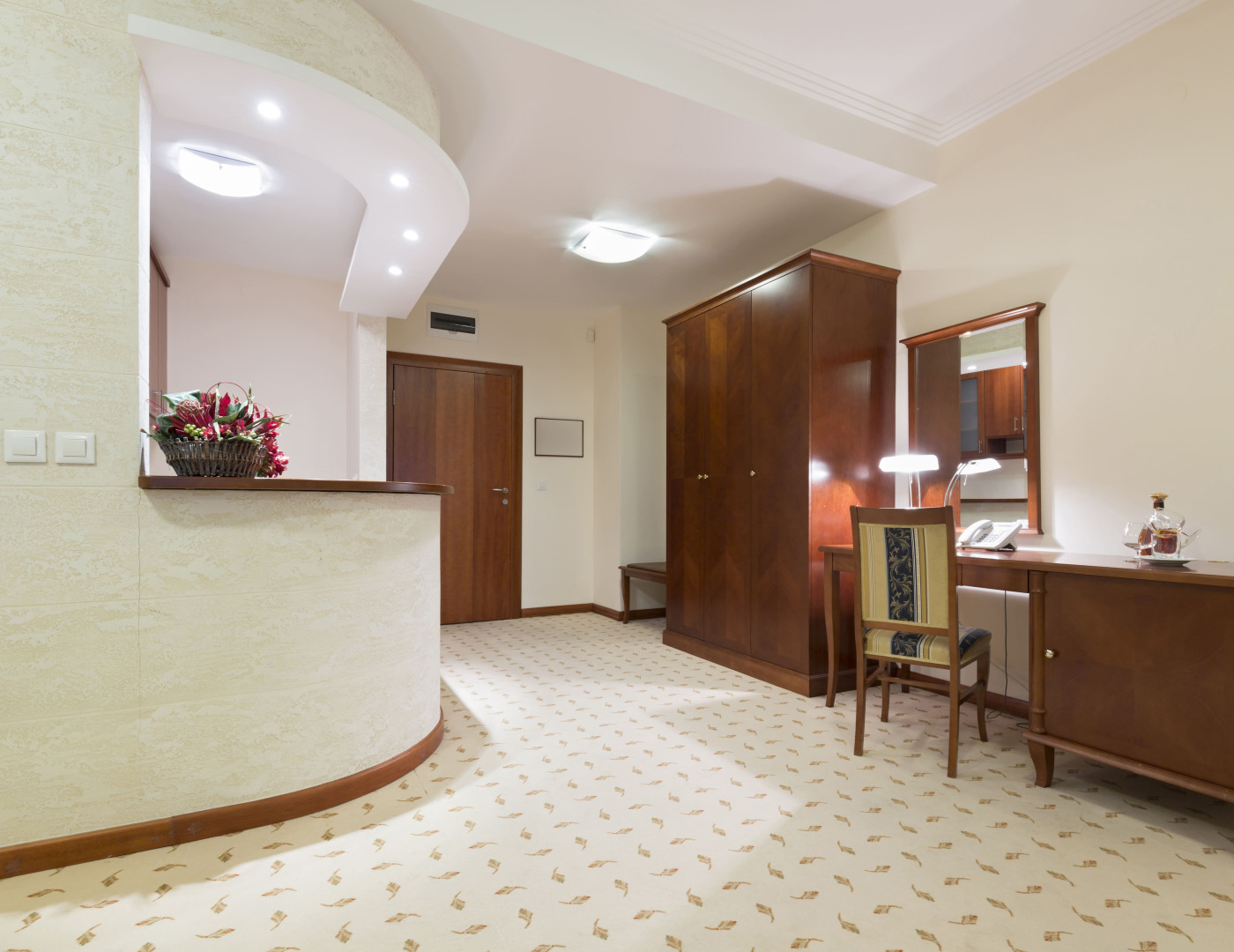 Стойка ресепшен Коричневый — фото № 1