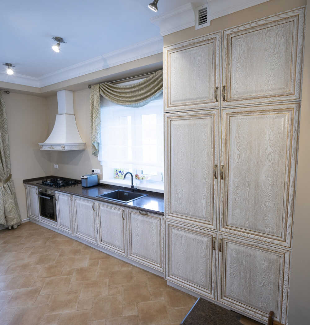 Кухня из массива дуба Мода