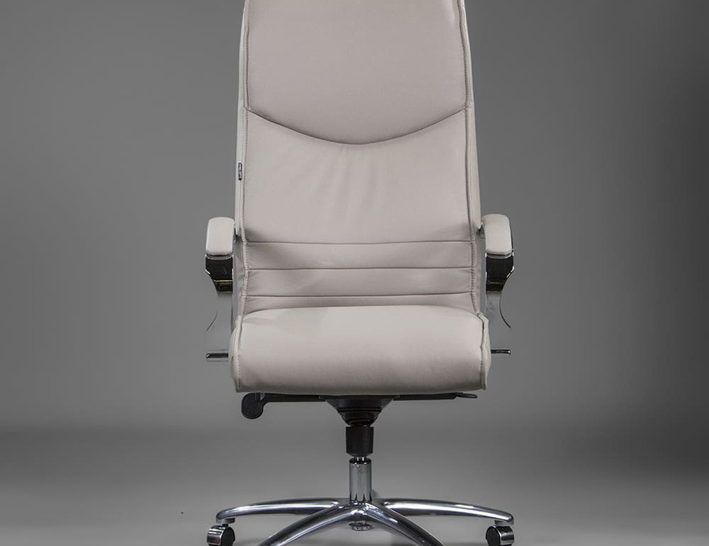 Кресло руководителя Монблан — фото № 3