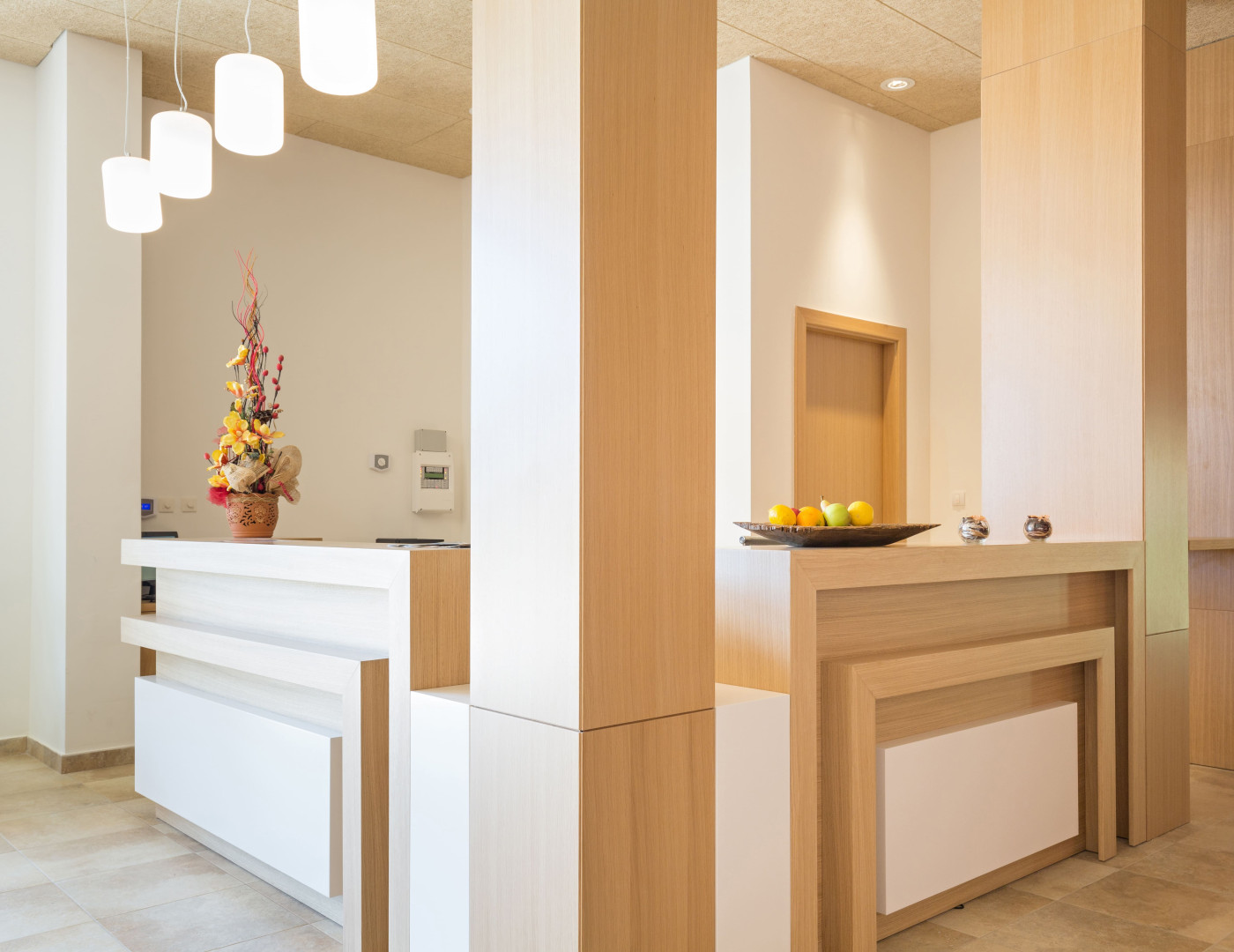 Стойка ресепшн Пан — фото № 1