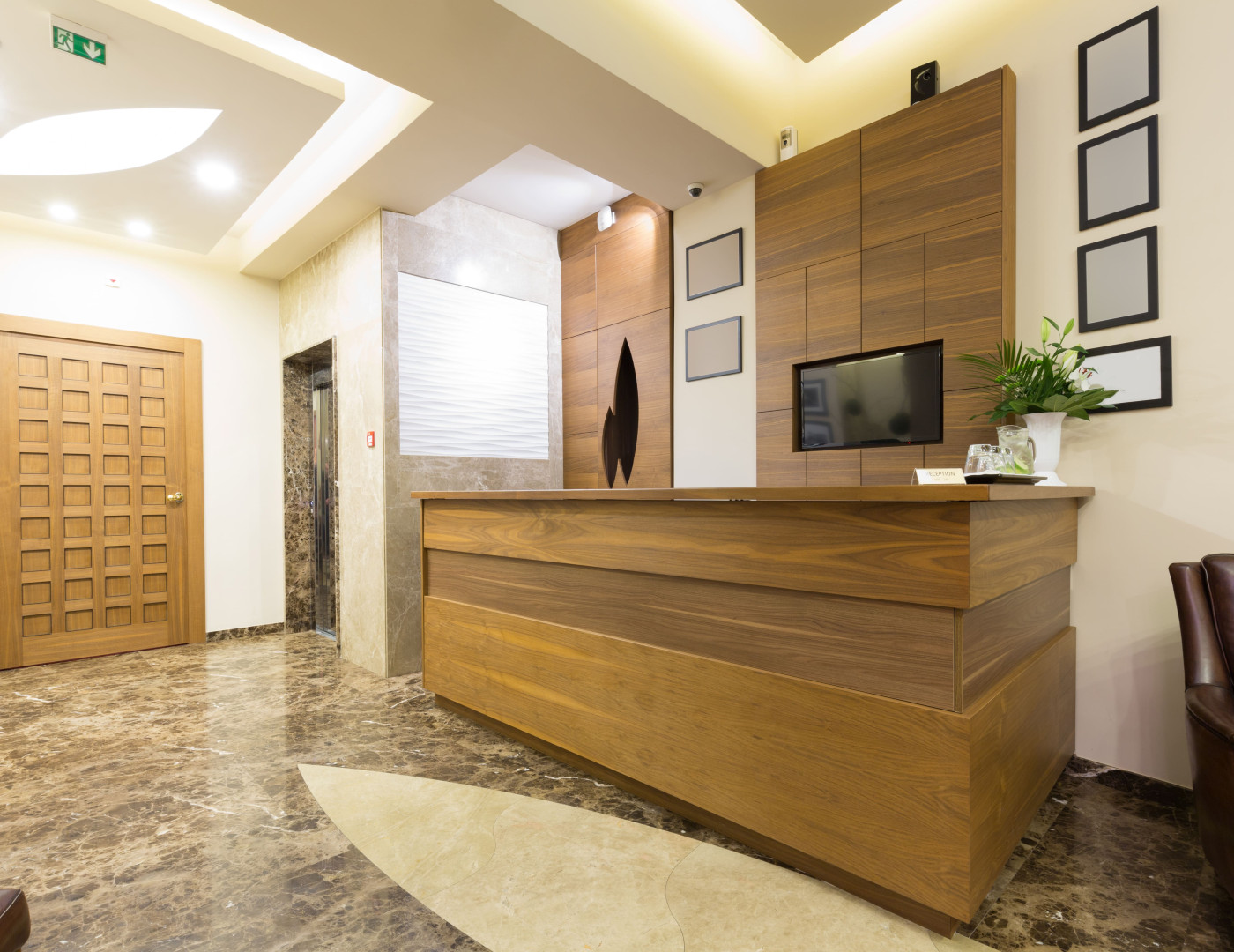 Стойка ресепшн Плис — фото № 1