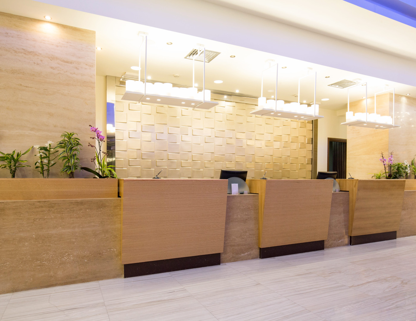 Стойка ресепшн Полисатин — фото № 2