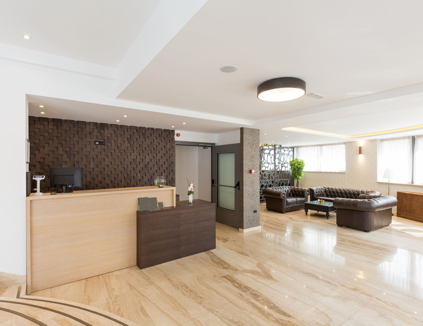 Стойка ресепшн Поплекс — фото № 2