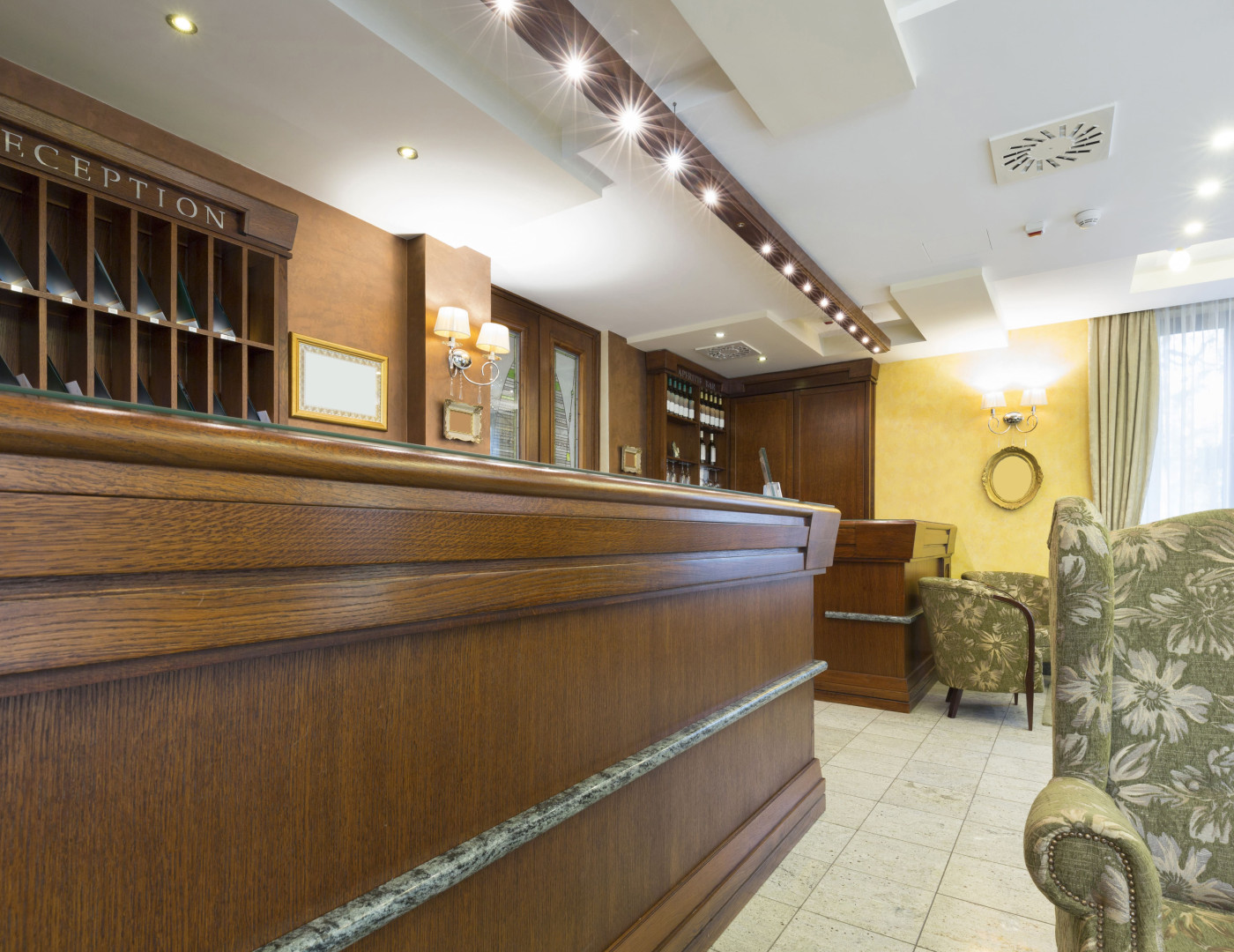 Стойка ресепшн Район — фото № 4
