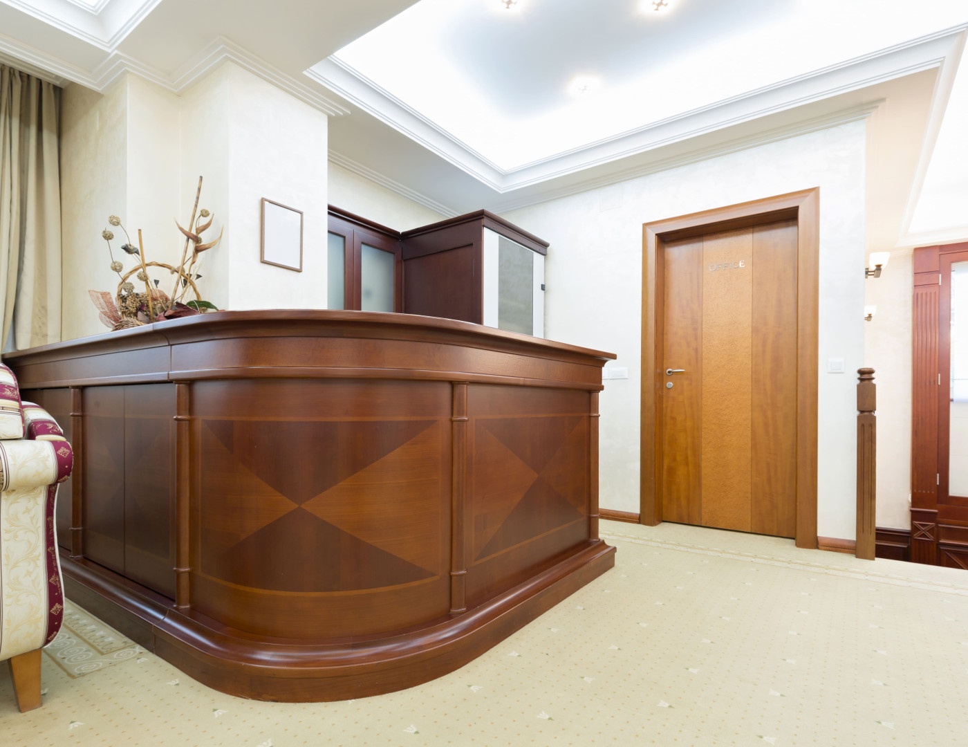 Стойка ресепшн Репс — фото № 1
