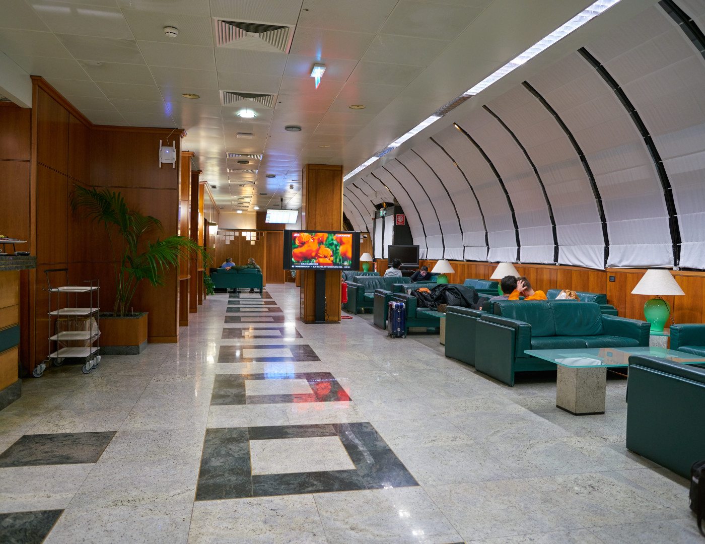 Стойка ресепшн Рип — фото № 2