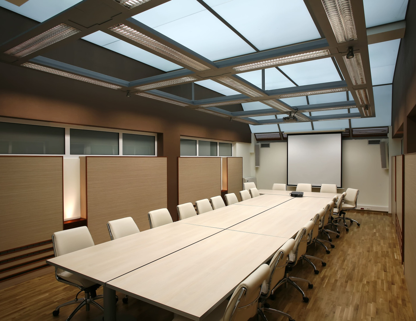 Стол для переговоров Рундук — фото № 1