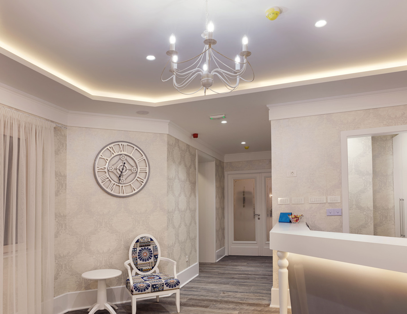 Стойка ресепшн Сатин — фото № 1