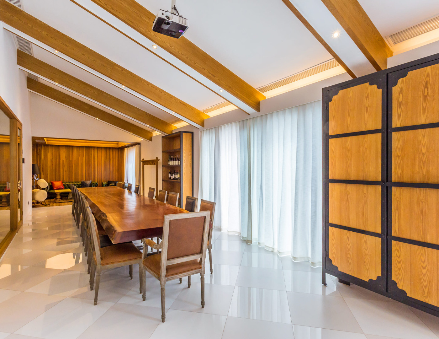 Стол для переговоров Шерсть — фото № 1