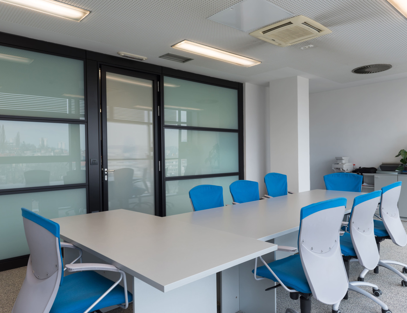 Стол для переговоров Штапель — фото № 1