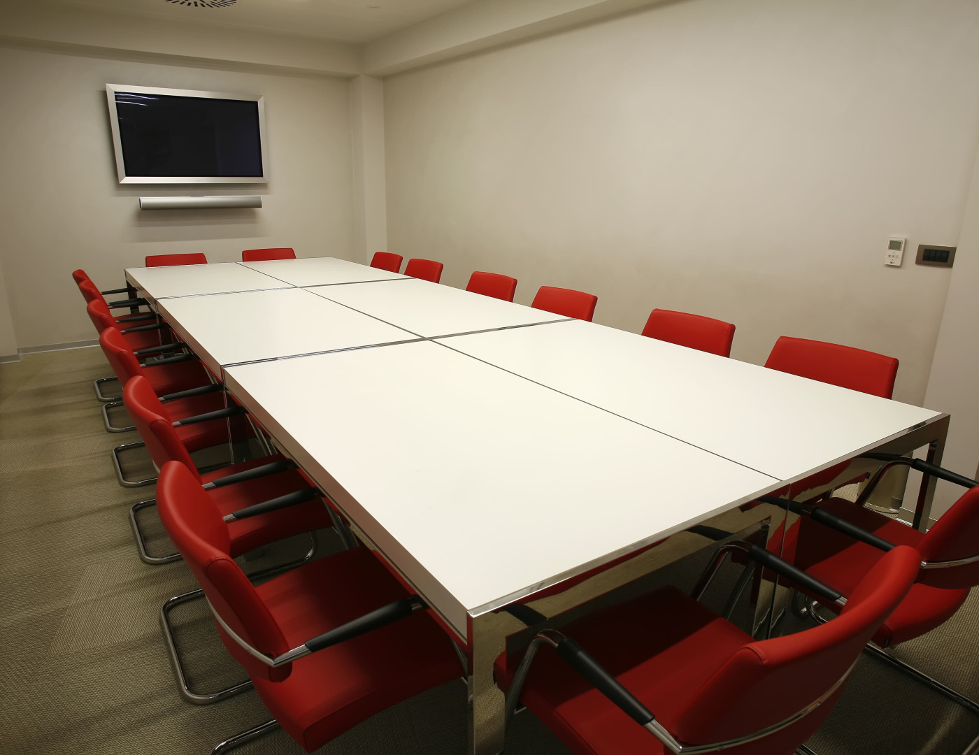 Стол для переговоров Тик — фото № 1