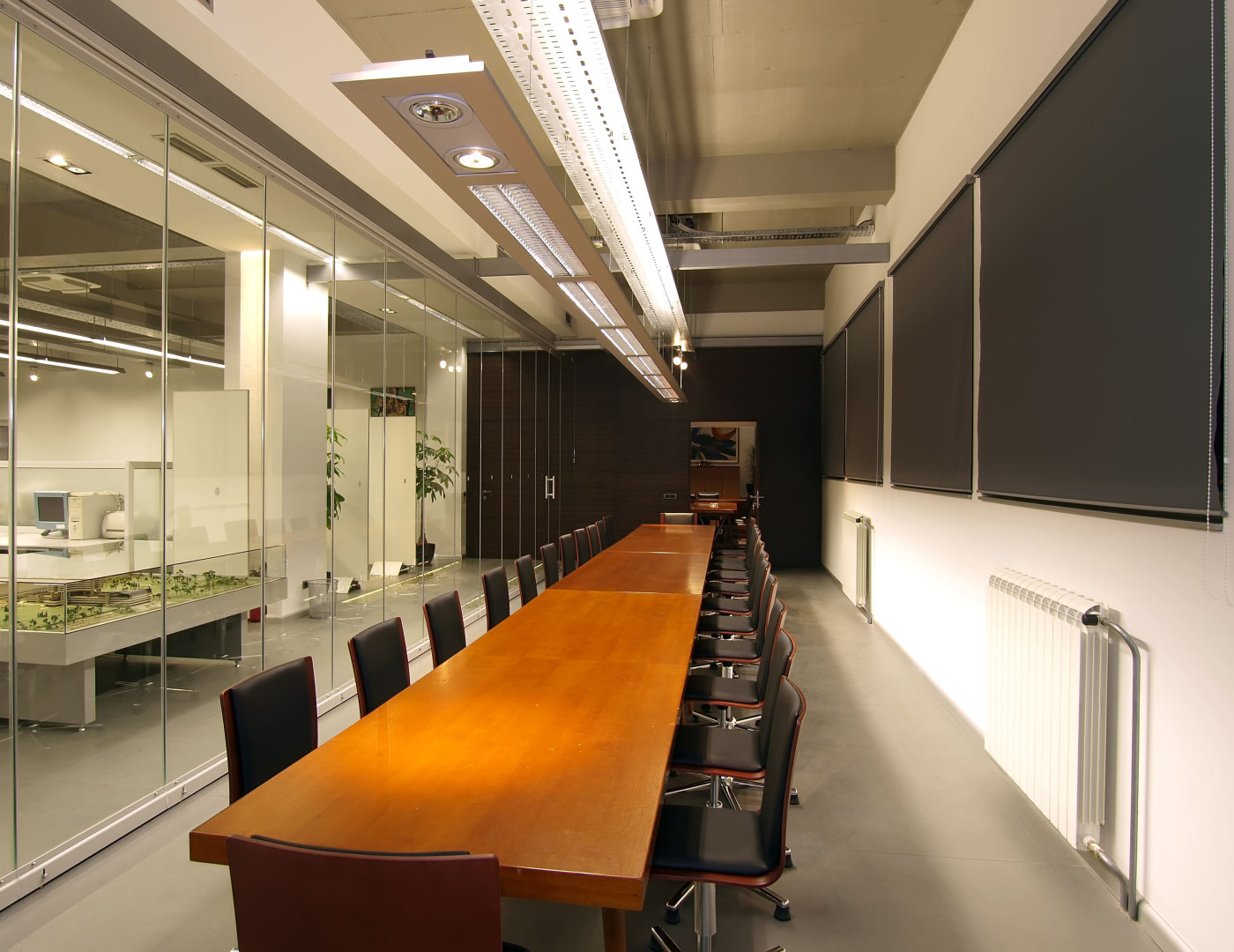 Стол для переговоров Тинсулейт — фото № 2