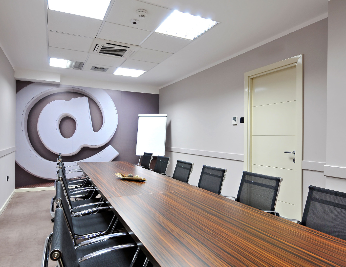 Стол для переговоров Триацетат — фото № 1