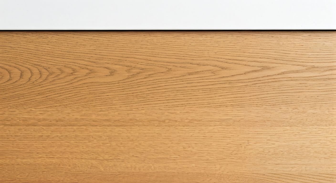 Деталь текстуры влагостойкой деревянной тумбы