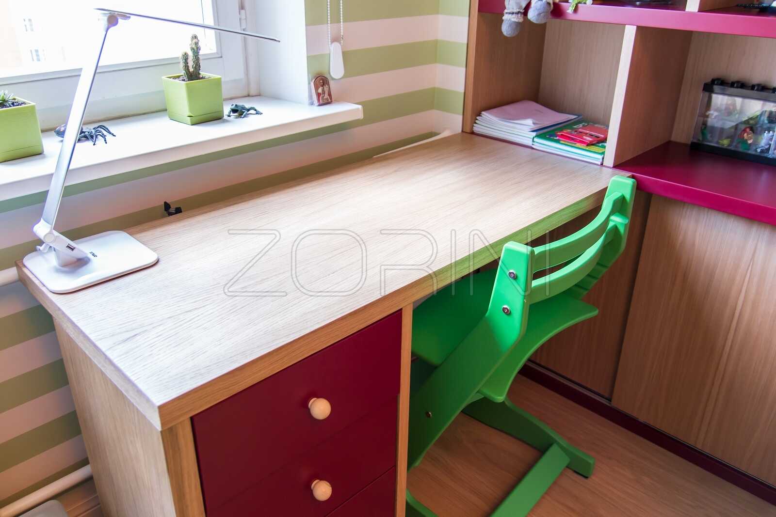 Детский стол из бука Гранада - фото